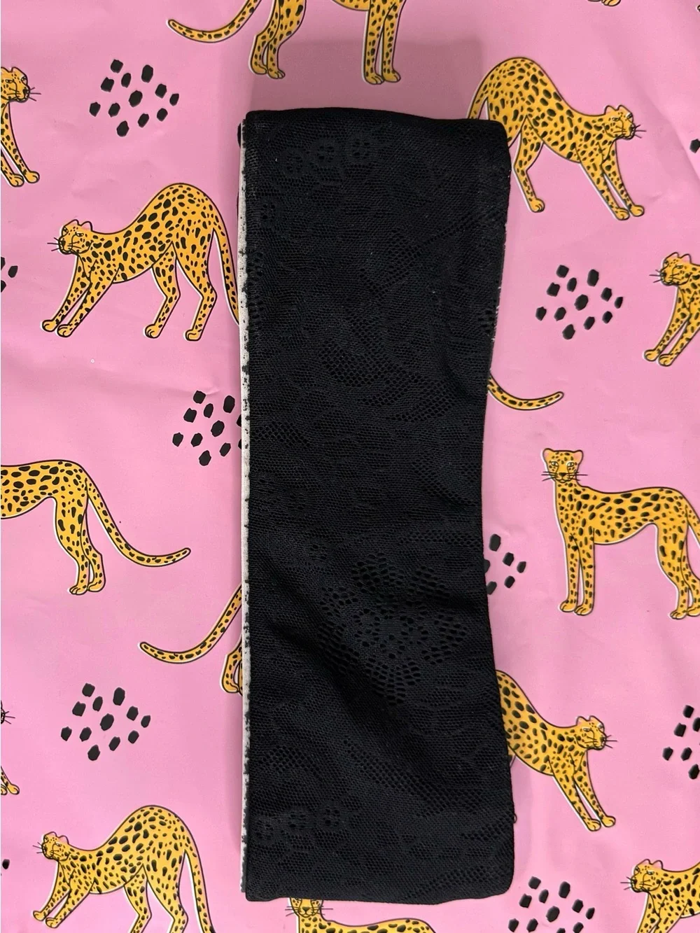Lululemon Reversible Floral Lace Wide Headband Black One Size